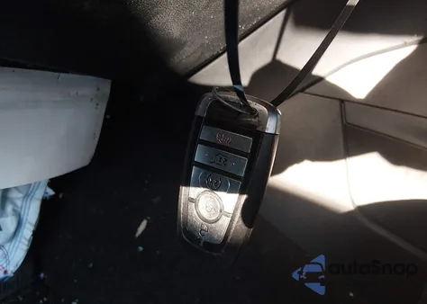 2020 Ford Explorer St z USA, uszkodzony, nr VIN 1FM5K8GC7LGA21854